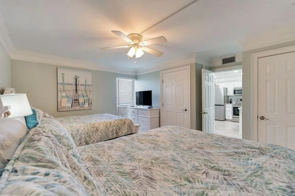 Edgewater T1 #709 - Sleeps 6 Amazing Gulf Views! Apartment Panama City Beach